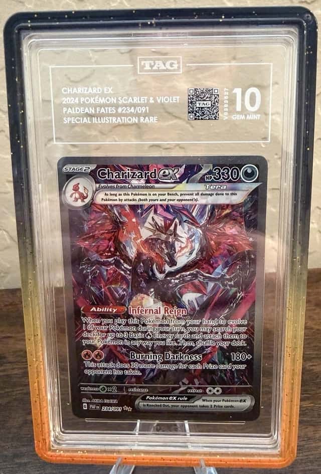 CHARIZARD ex
