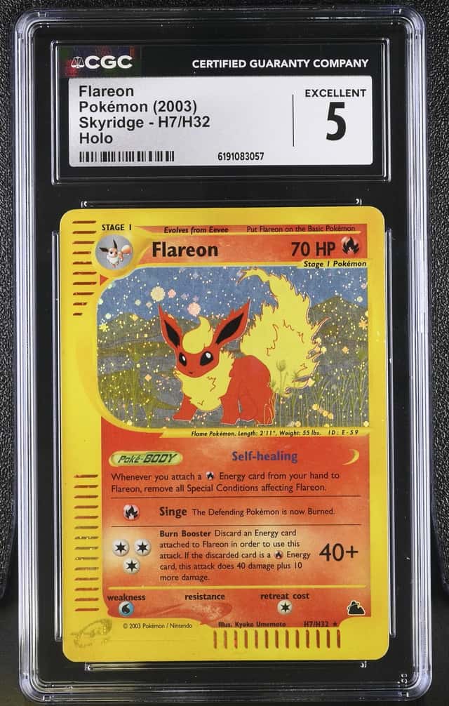 2003 Pokemon Skyridge Holo Flareon #H7 CGC 5 EX