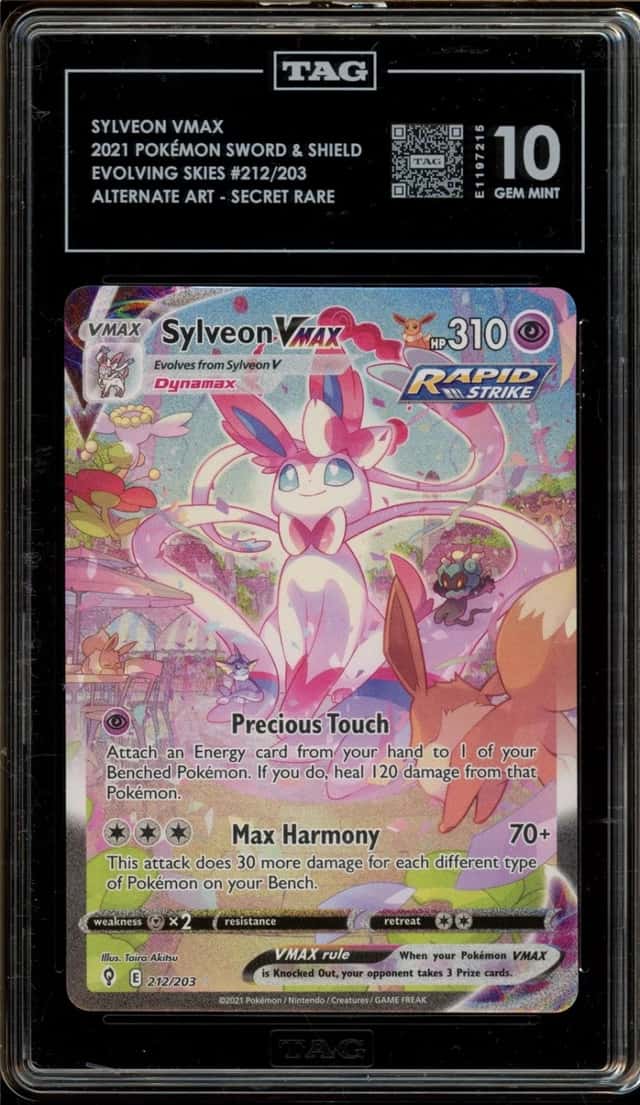 Sylveon VMAX