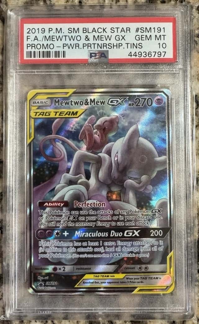 Mewtwo & Mew GX