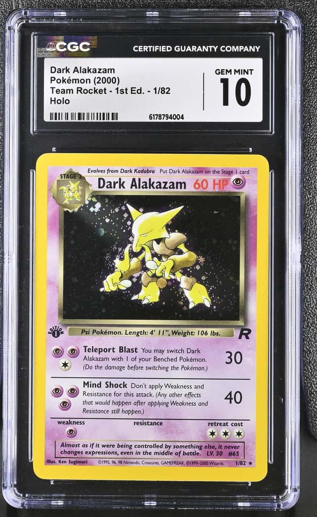 DARK ALAKAZAM 2000 POKEMON TEAM ROCKET 1ST EDITION HOLO RARE #1/82 CGC 10 Q7285