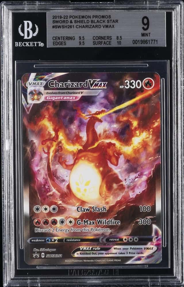 Charizard VMAX