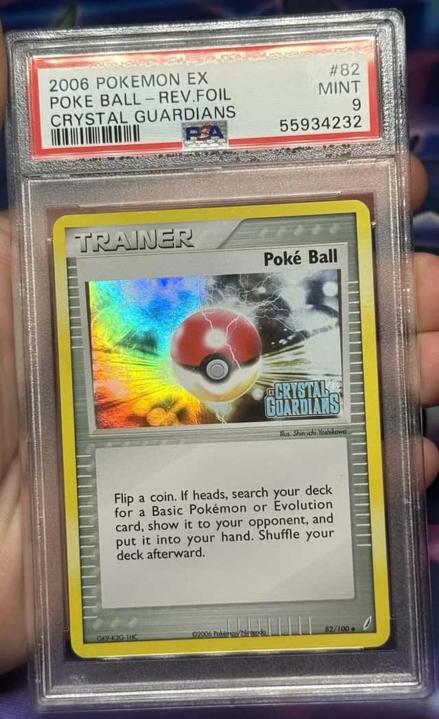 Poké Ball