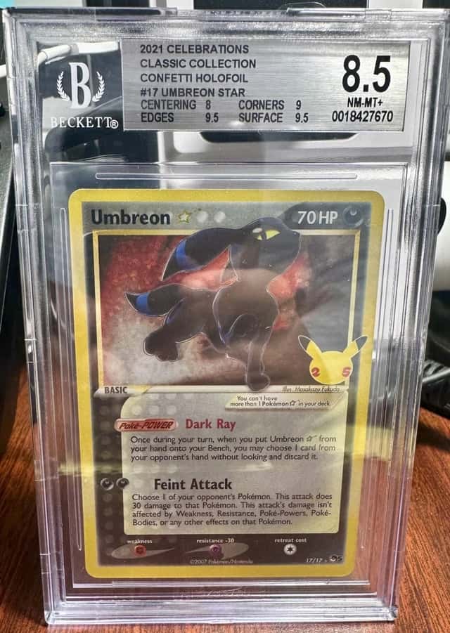Umbreon-Gold STAR