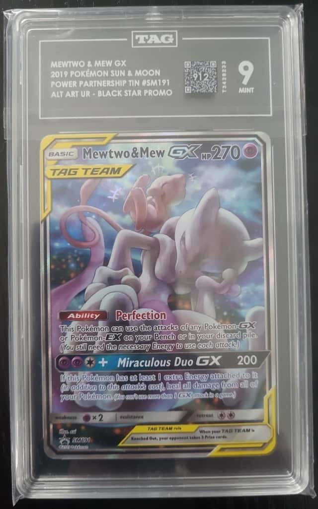 Mewtwo & Mew GX