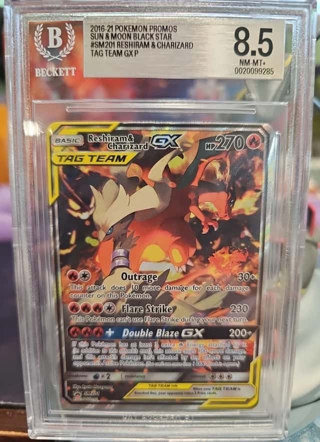 Reshiram & Charizard GX