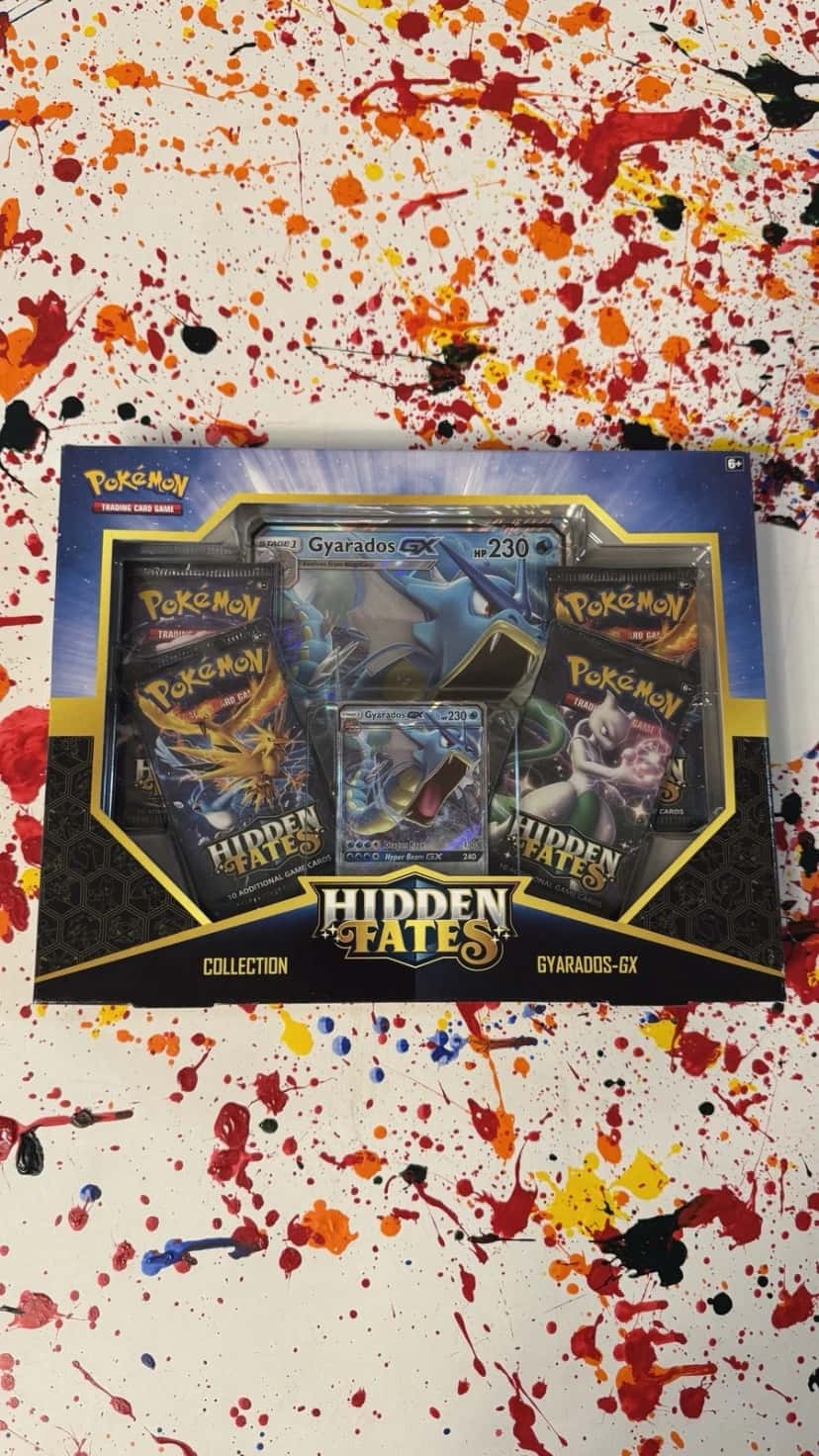 Hidden Fates Gyarados Gx Collection