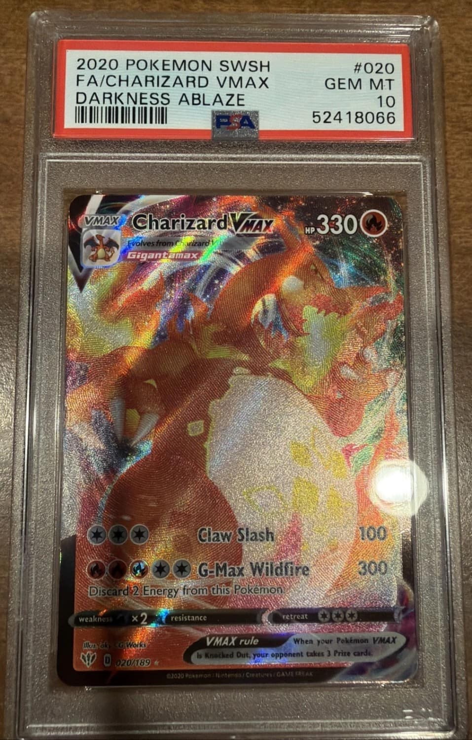 Charizard Vmax