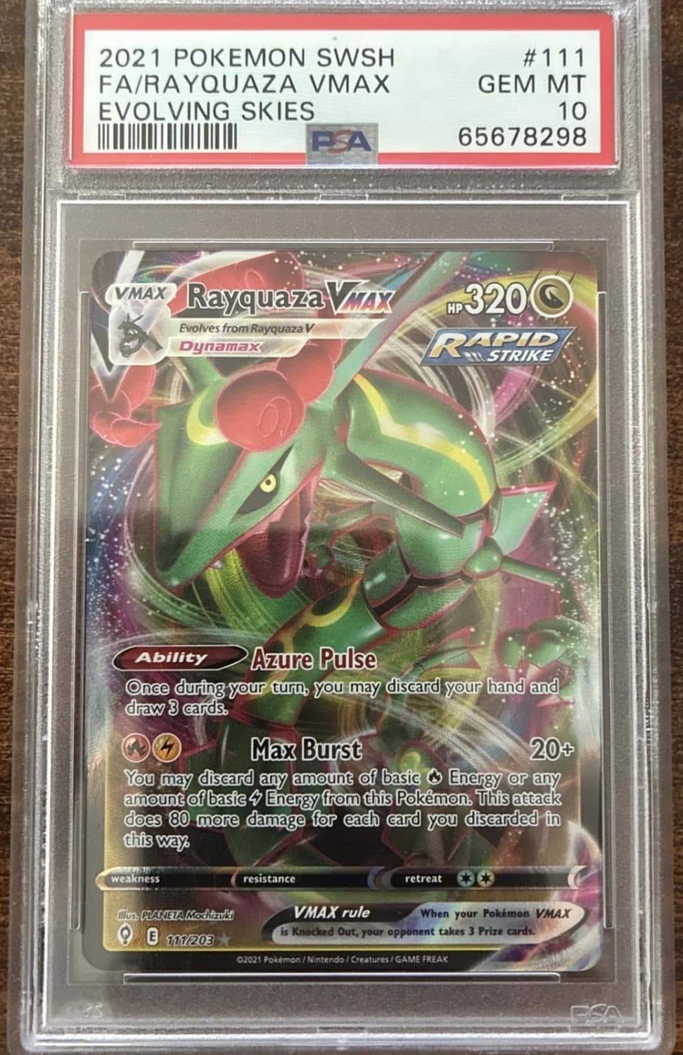 Rayquaza Vmax