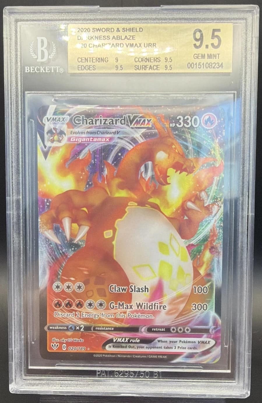 Charizard Vmax
