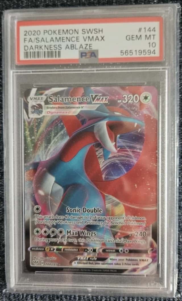 Salamence VMAX