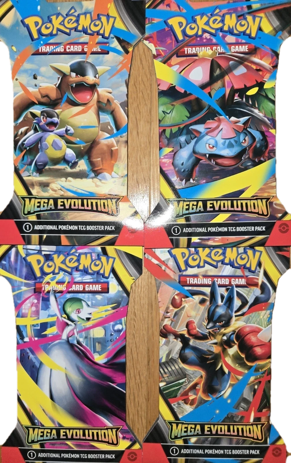 Base Set Sleeved Blister Multipack